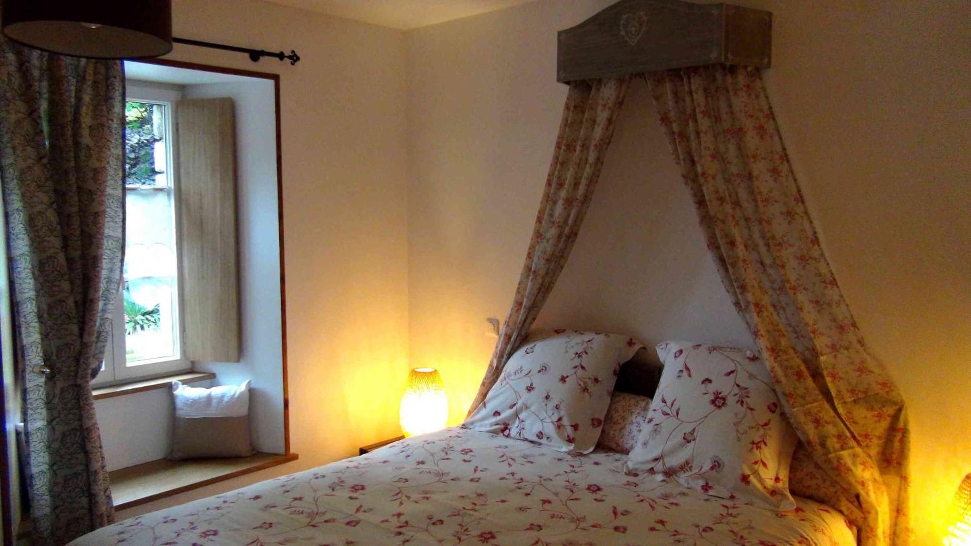 Le Clos Des Tilleuls: D-day With Private Experiences Guest house